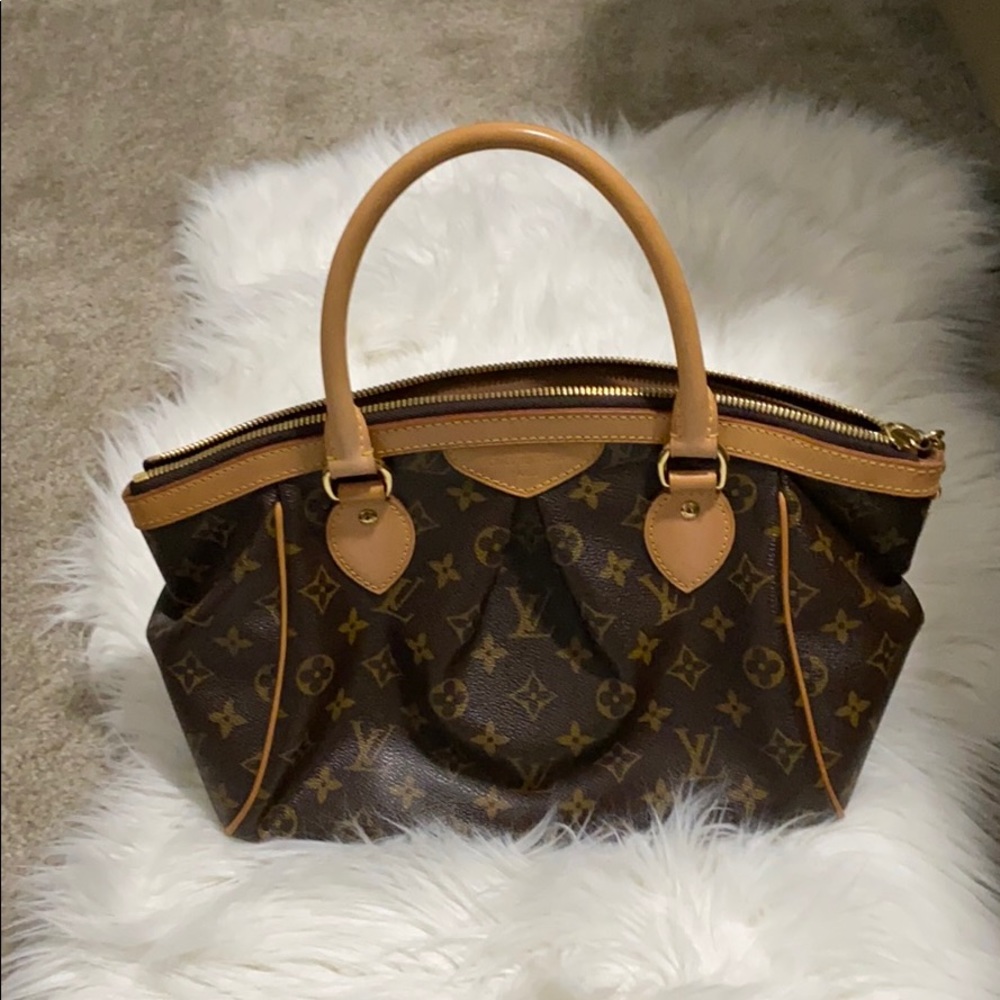 Tivoli Handbag Monogram Canvas PM